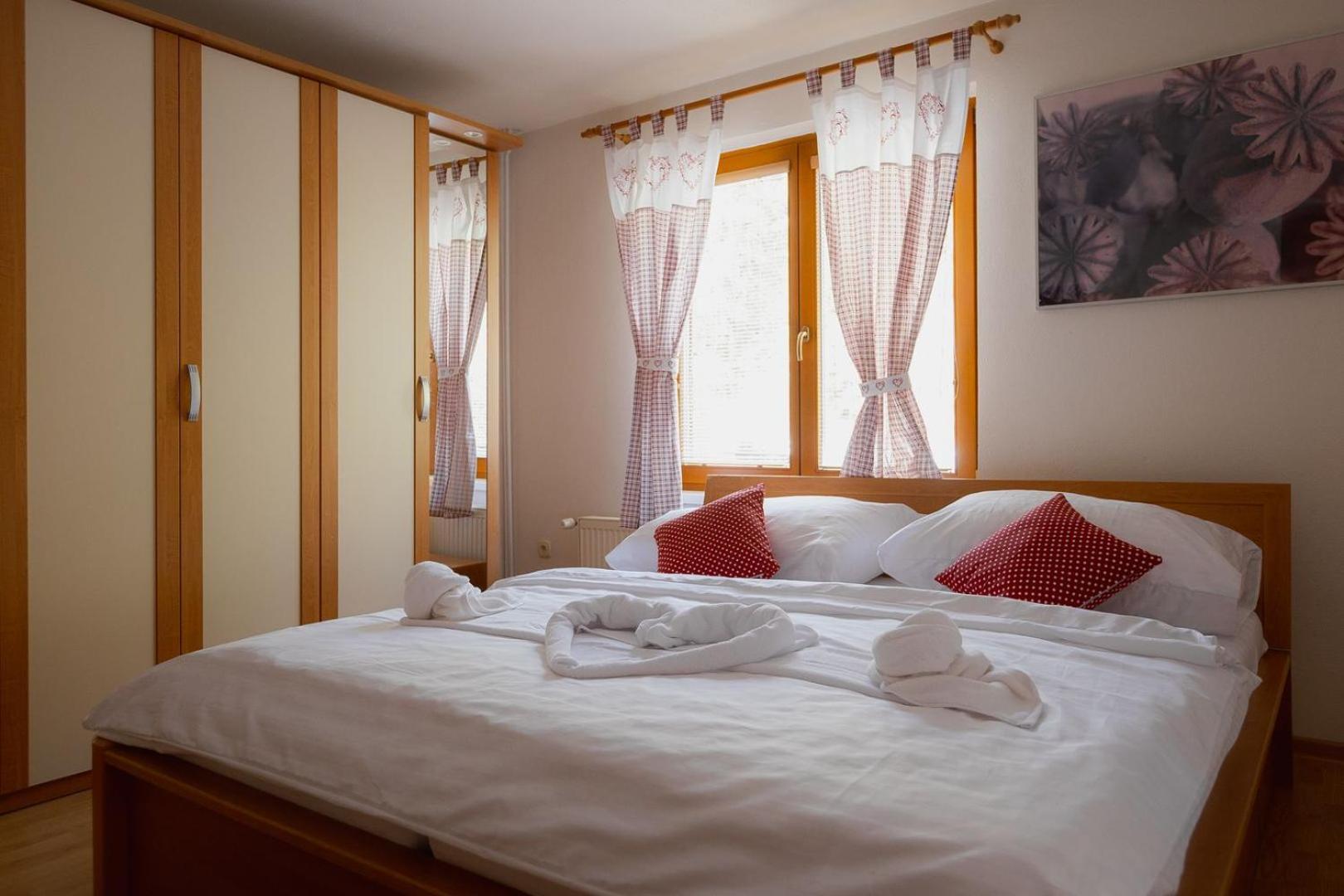 Korbacikovo - Mala Fatra Hotel Zázrivá Buitenkant foto